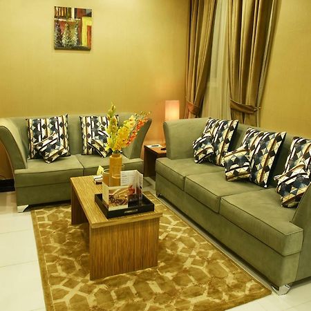 Clemence Suites Riyadh Bagian luar foto